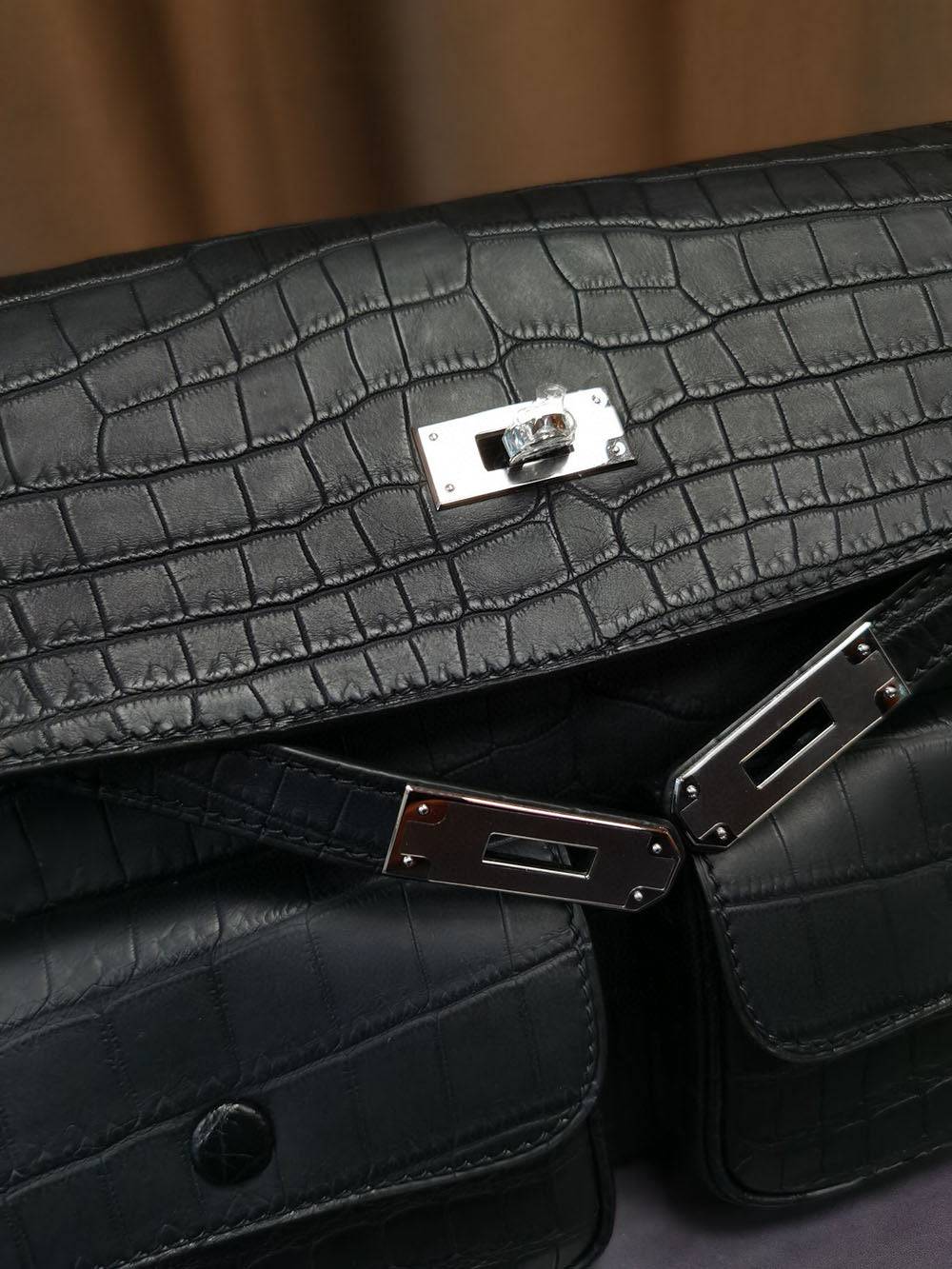 Unisex Crocodile Leather Padlock Messenger Cross Body Shoulder Bag