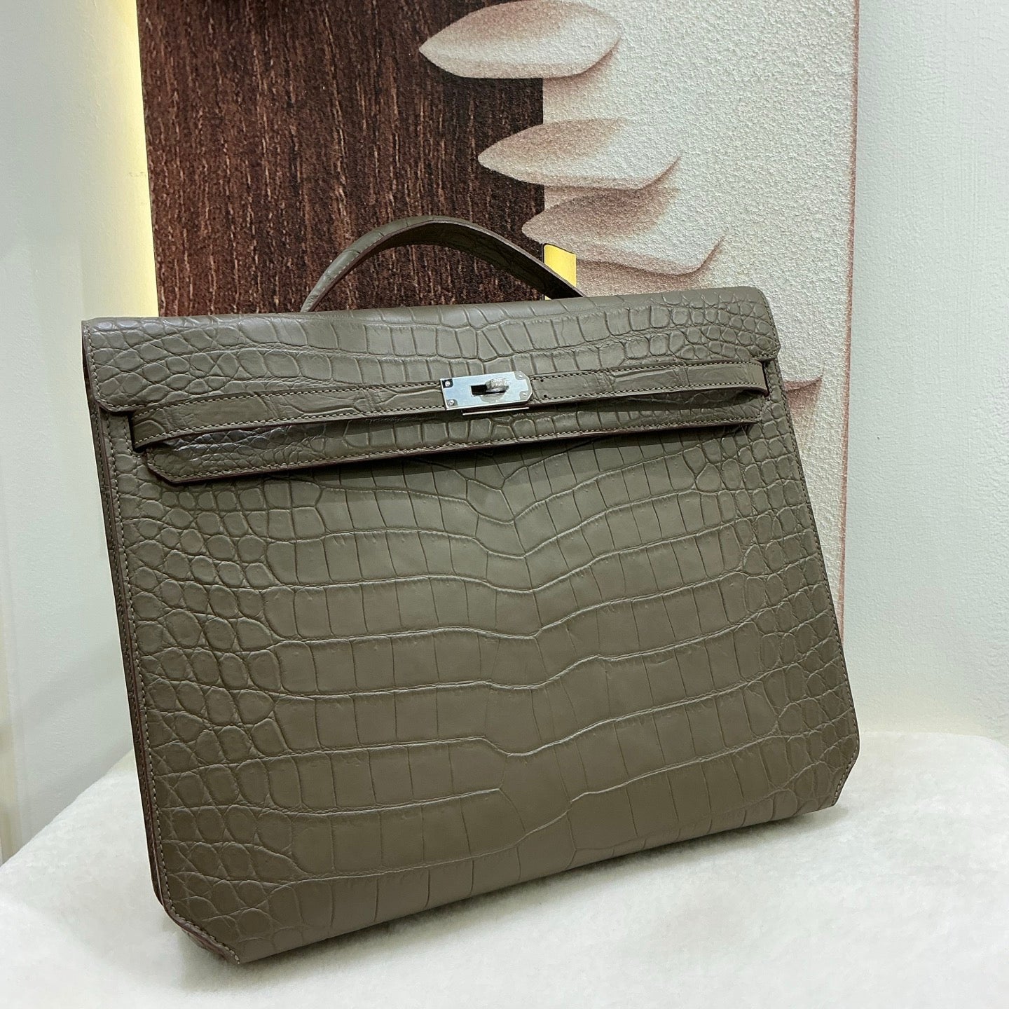 Matt Genuine Crocodile Leather Briefcase Karki