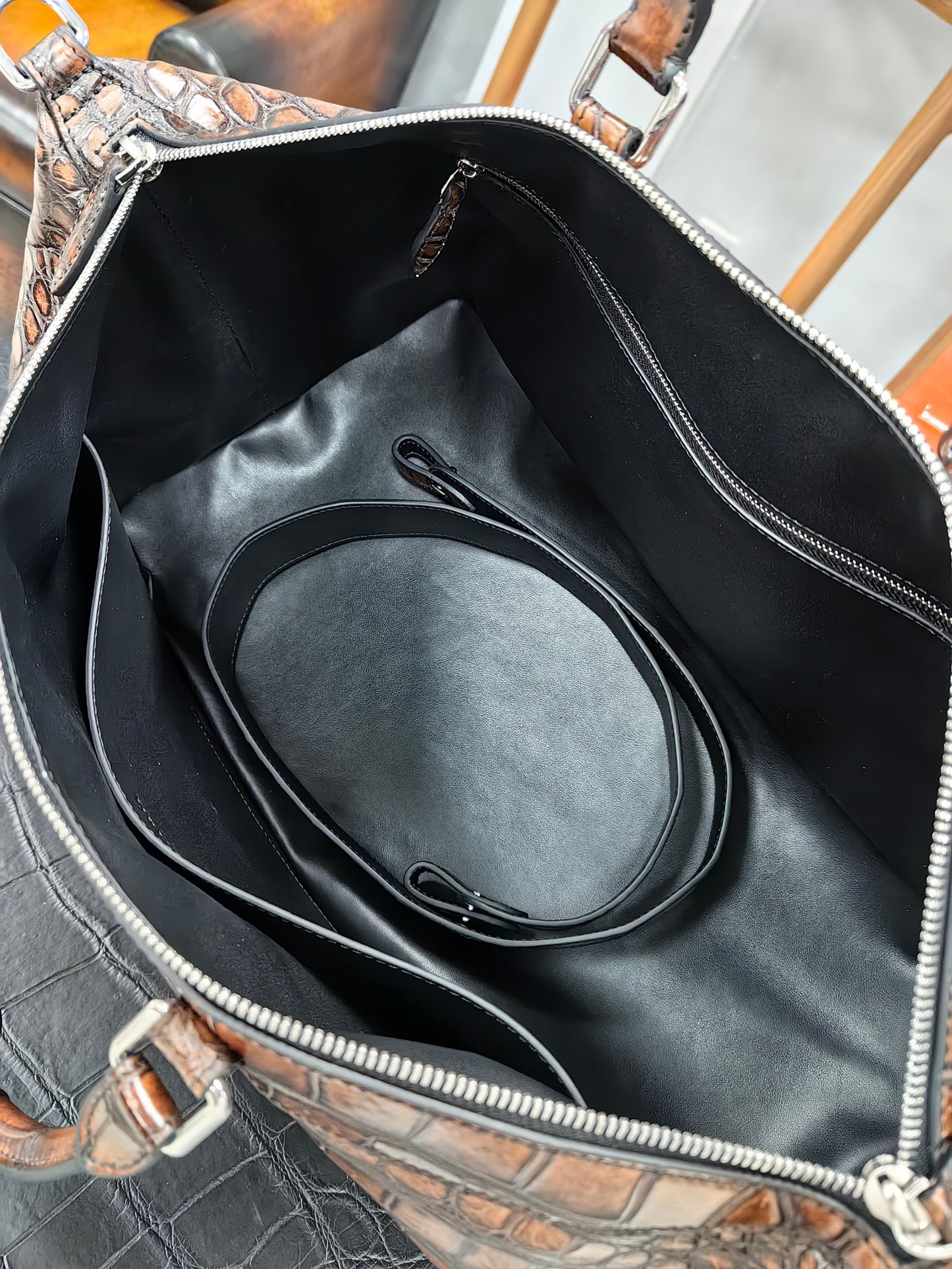 Unisex Vintage Genuine Crocodile Leather Travel Duffel Bag ,Golf Toilet Bag