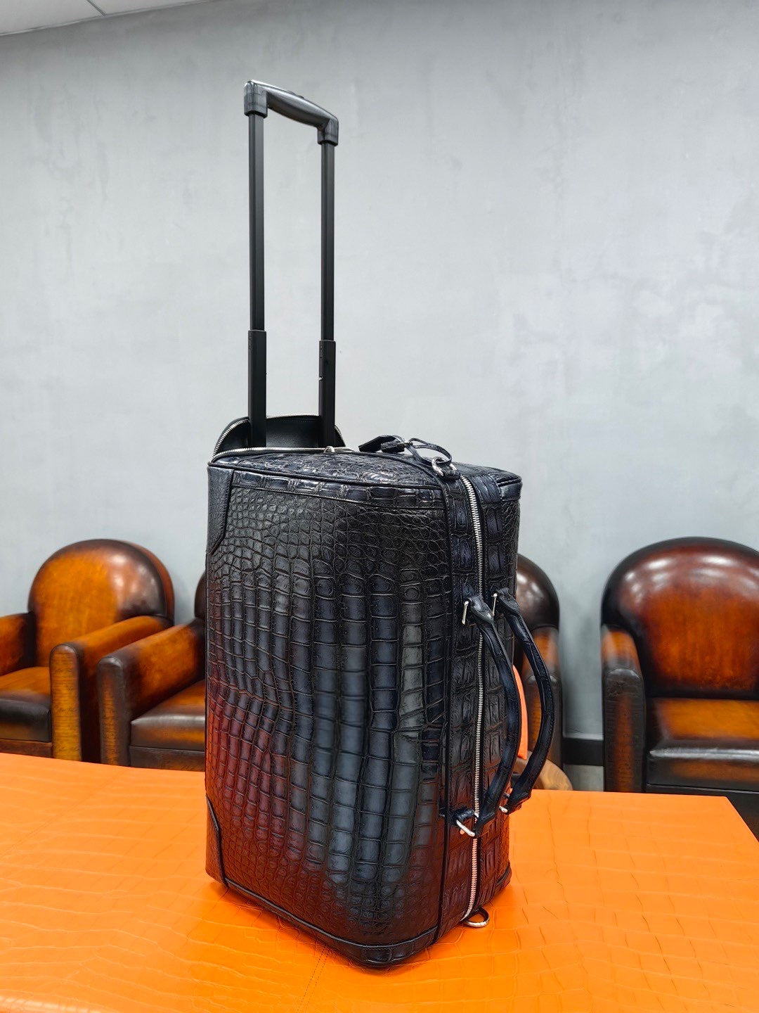 Unisex Genuine Crocodile Skin Leather Large Duffel Roller Handle Shoulder Business Travel Bag Vintage Grey