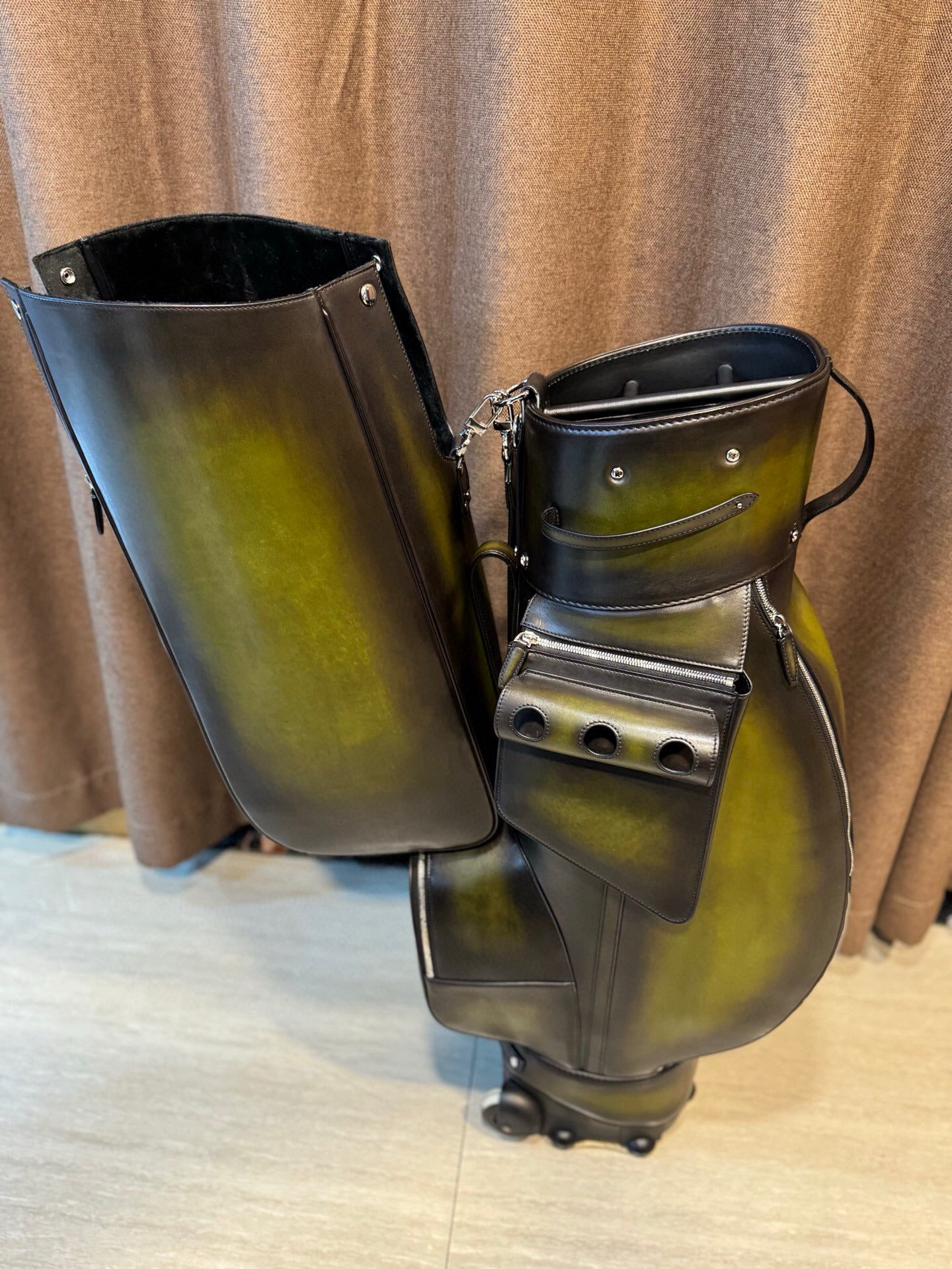 Golf Bags ,Golf Sets , Golf Cart Bags & Golf Stand Bags Leather