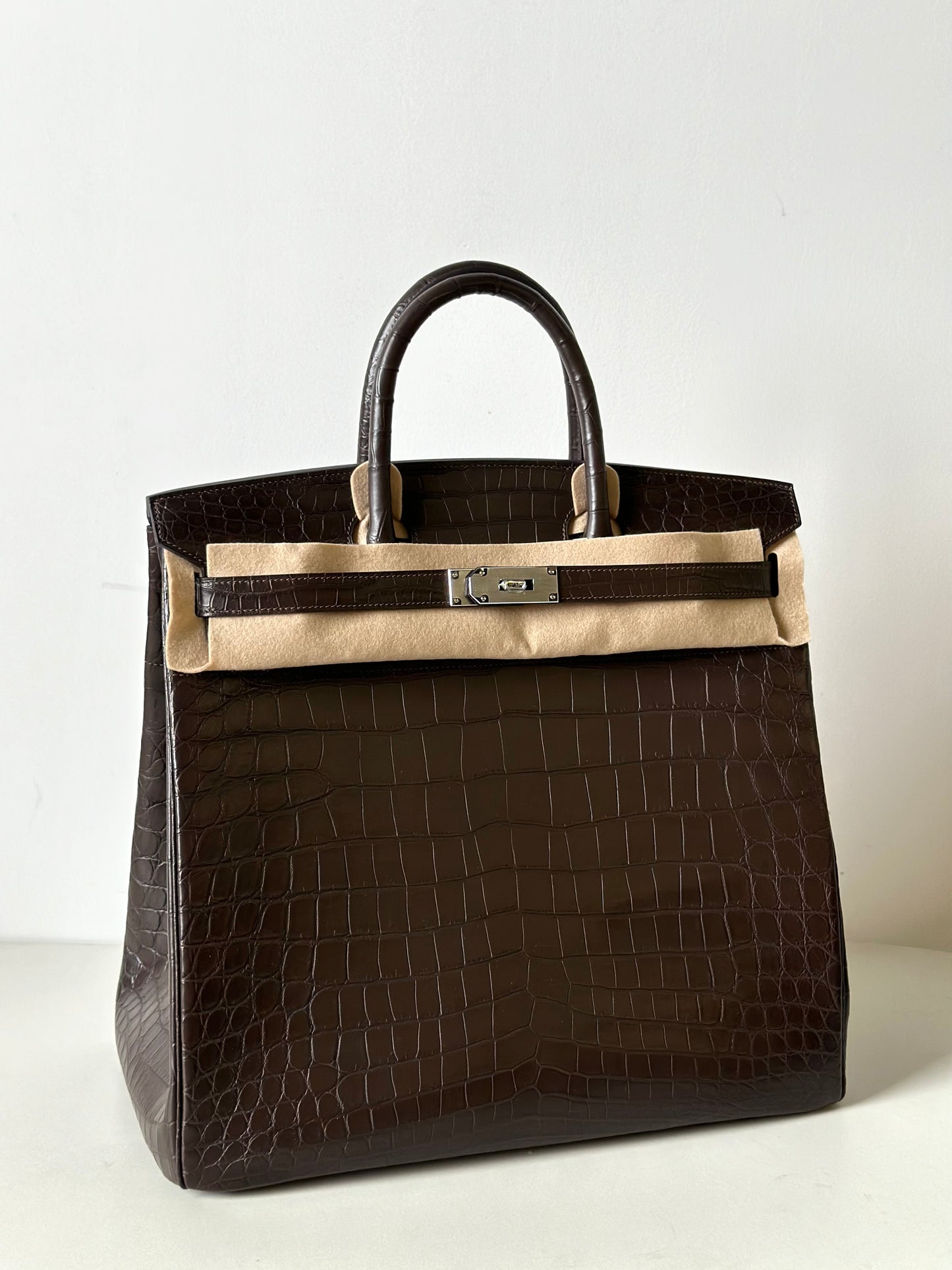 Genuine Nile Crocodile Skin Leather 40cm Oversized Padlock Business Handbags Office Bags Brown