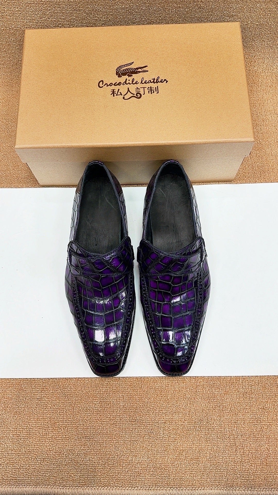 Men's Crocodile Leather Slip-On Business Shoes Vintage Purple