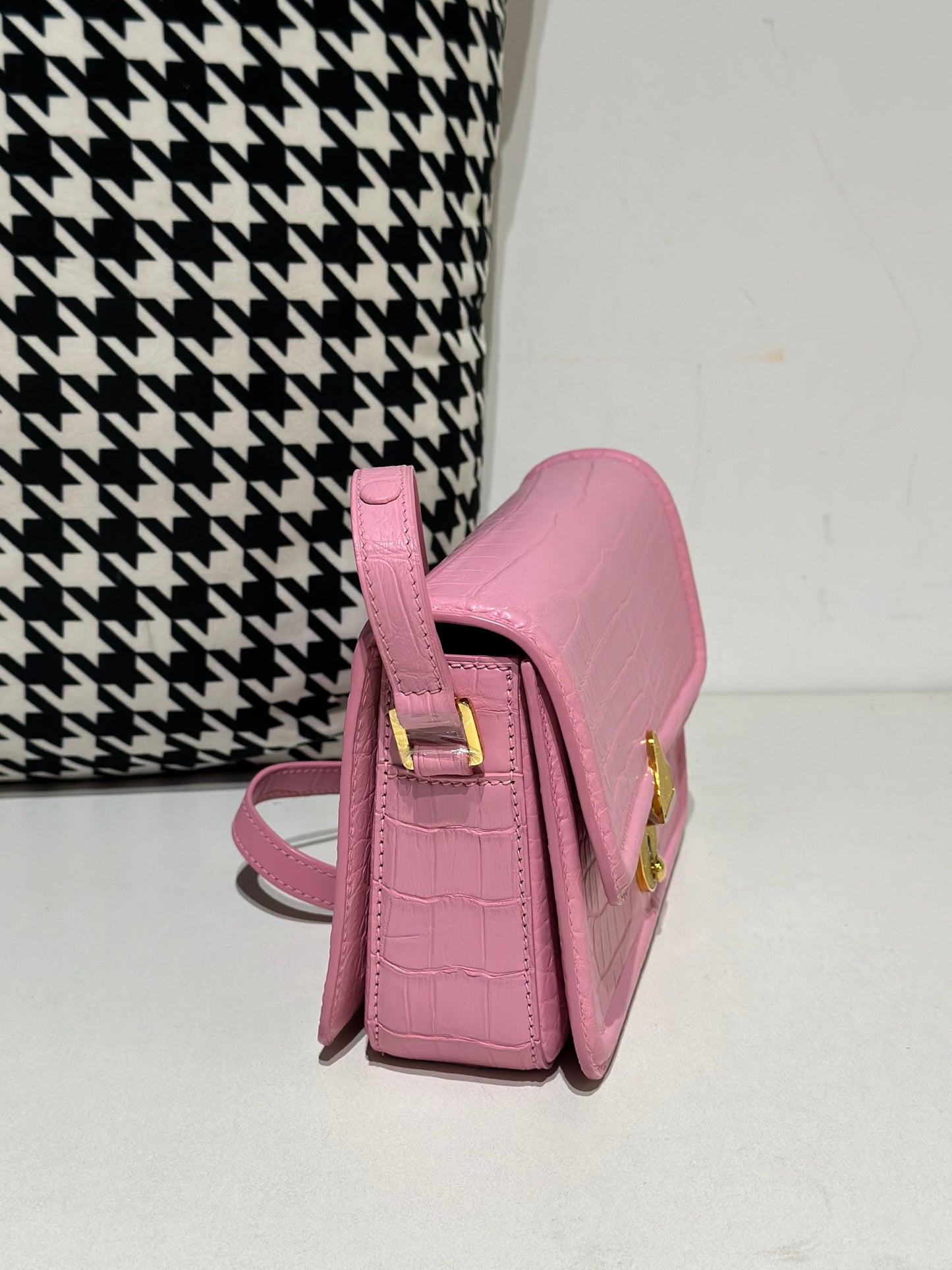 Crocodile Leather Shoulder Messenger Bag Pink