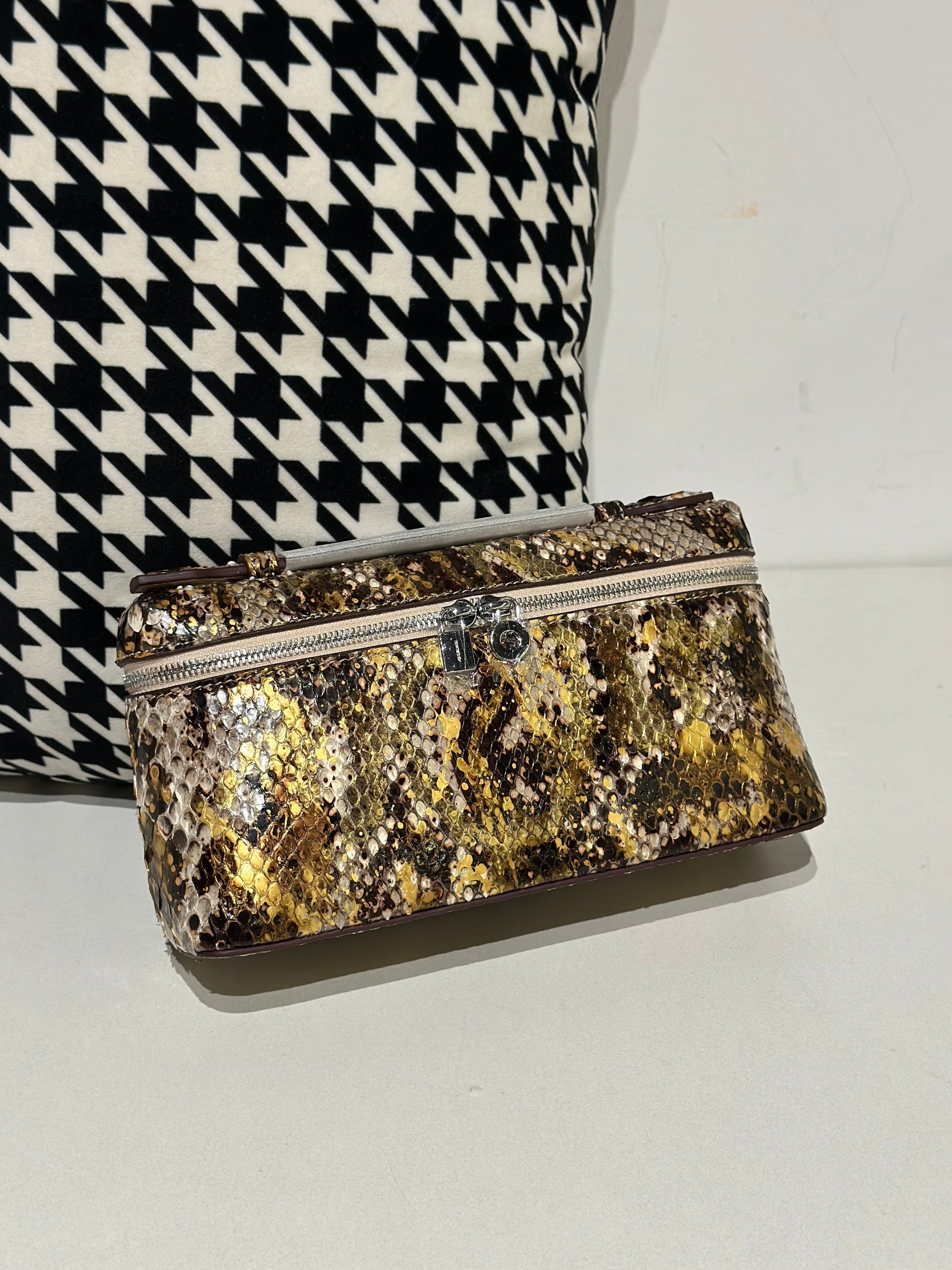 Genuine Python Skin Leather Zipper Cosmetic Handle Bag