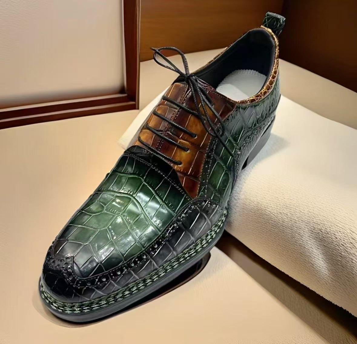Crocodile Shoes, Men's Vintage Green/ Tan Contrast Norwegian Sewn Lace Up Shoes