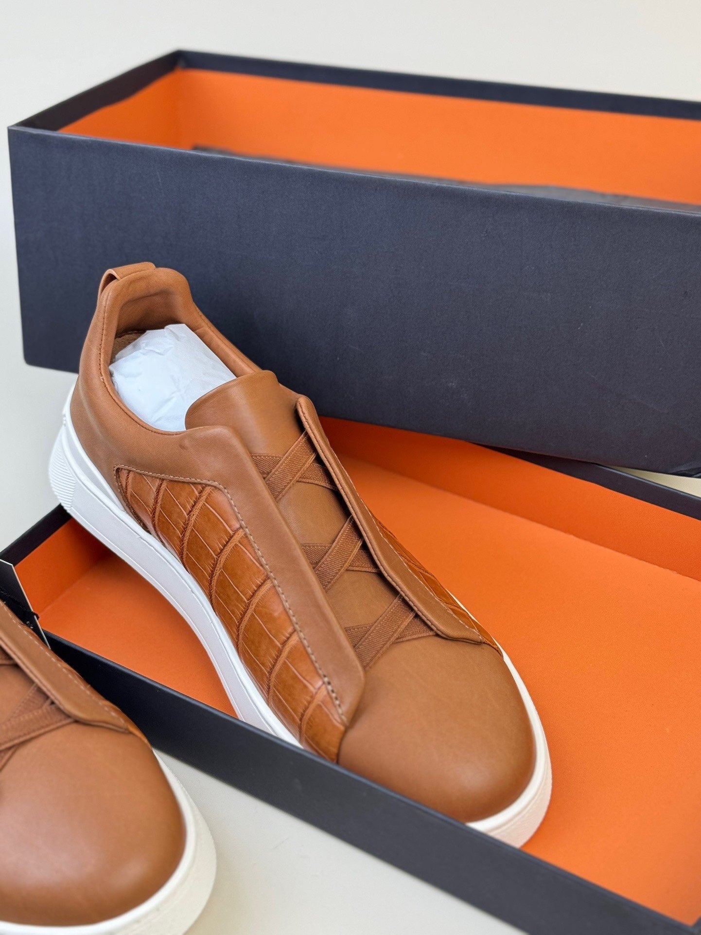 Crocodile Shoes , Calfskin Leather Mid-Genuine Crocodile Skin Leather Sneakers Tan