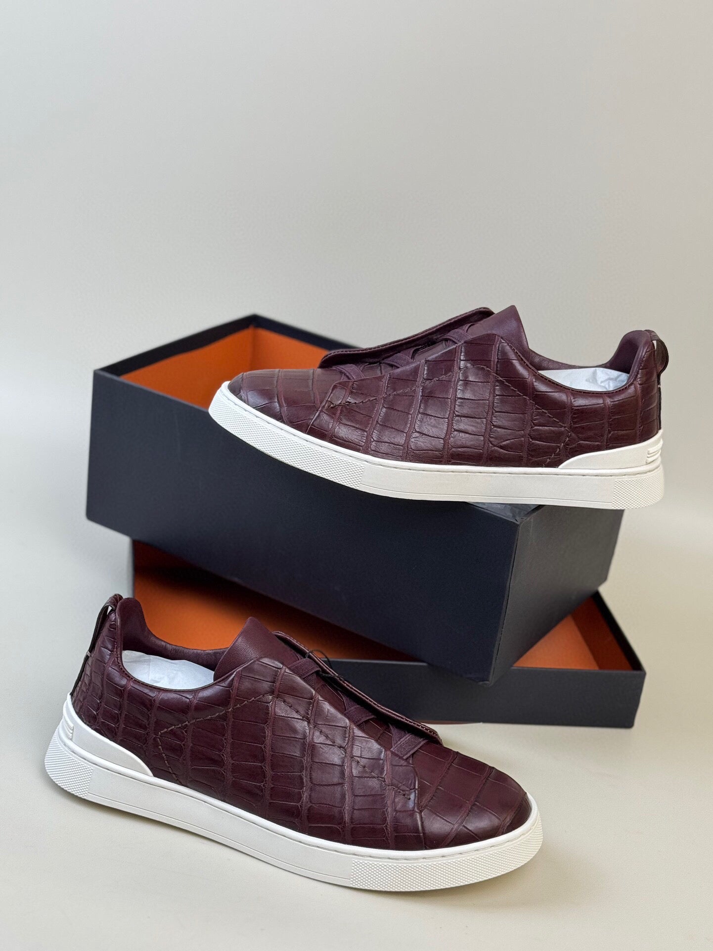 Crocodile Shoes ,Crocodile Skin Leather Sneakers Wine Red