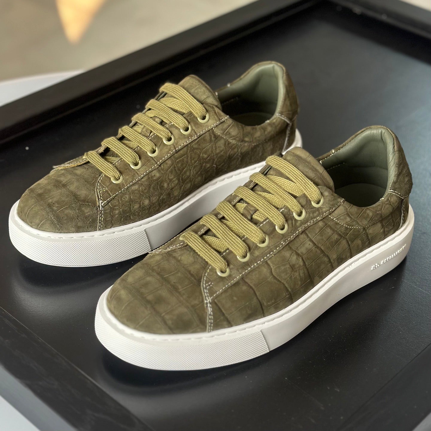 Crocodile Sneakers , Nubuck Genuine Crocodile Leather Sneakers green