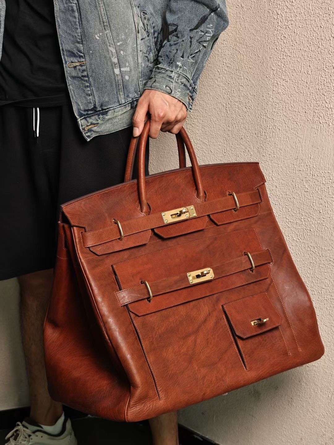 Genine Washed Vintage Cordovan Leather Extra Large Super Big Bag, Jumbo Storage Padlock Business Handbags Office Business Travel Bags