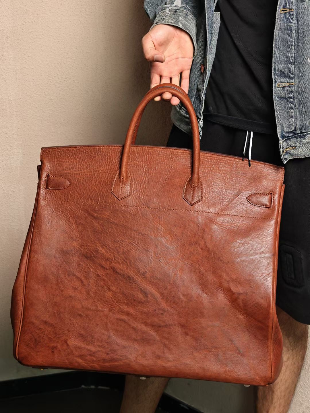 Genine Washed Vintage Cordovan Leather Extra Large Super Big Bag, Jumbo Storage Padlock Business Handbags Office Business Travel Bags