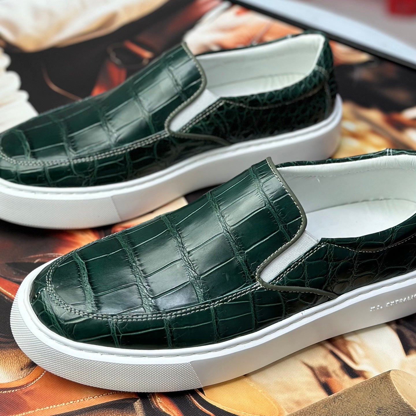 Mens Casual Slip-On Fashion Crocodile Sneakers Dark Green