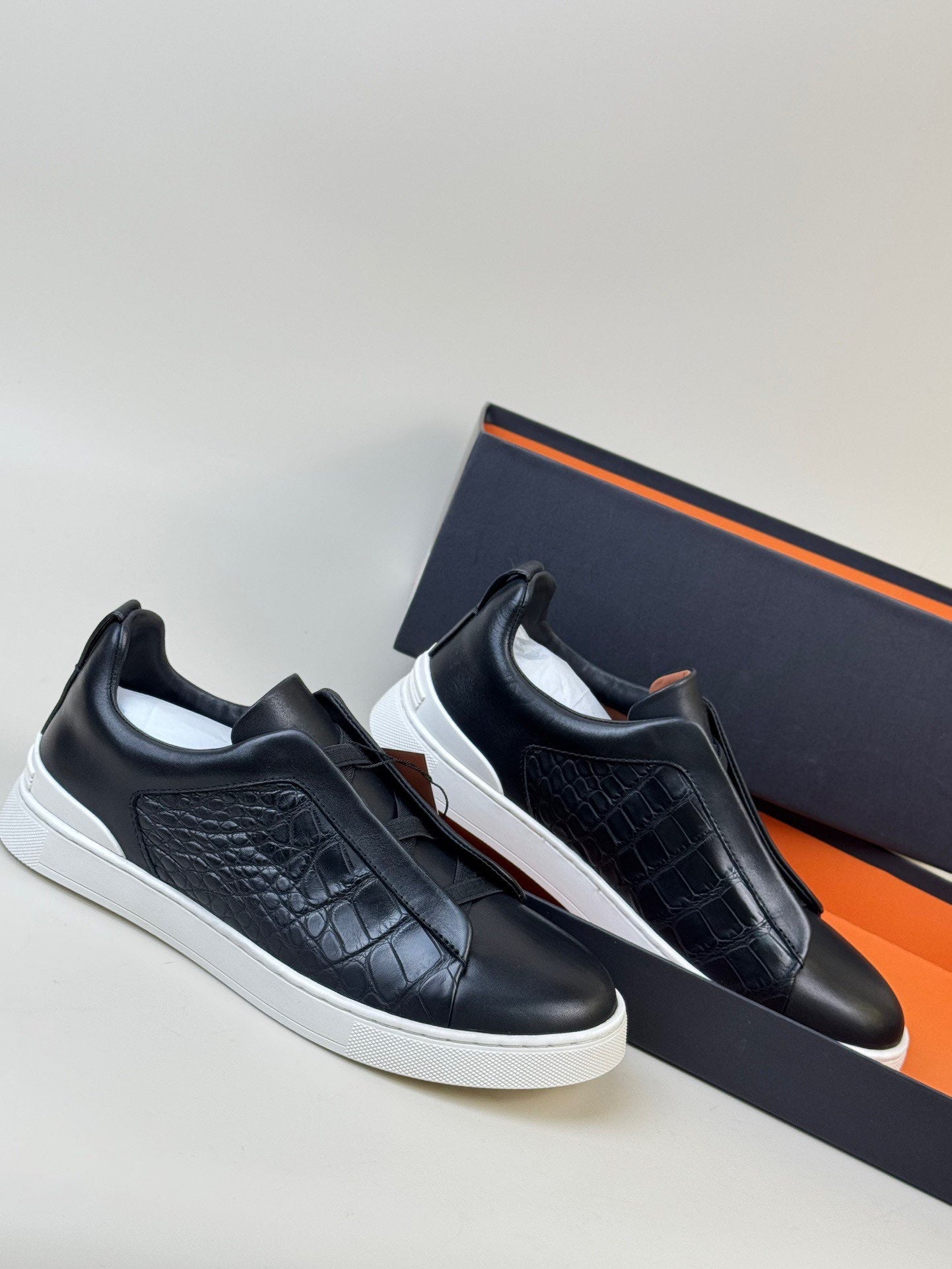 Preorder Genuine Crocodile Skin Leather Sneakers