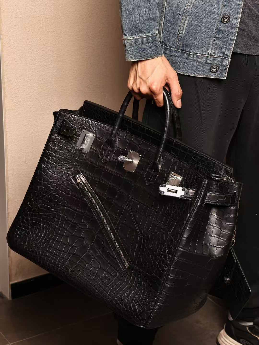 Men's Crocodile Leather Large Top Handle Bag Black