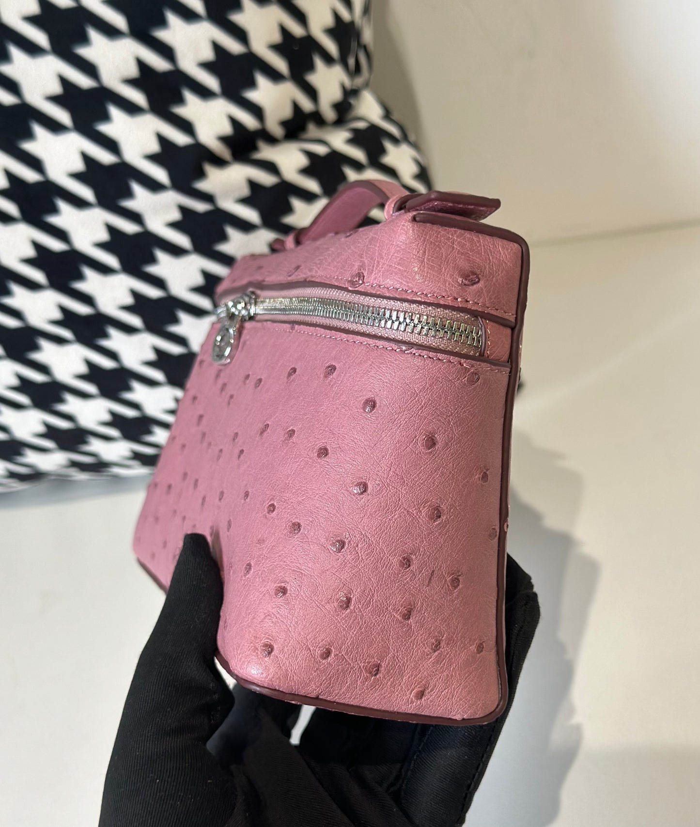 Genuine Ostrich Skin Leather Zipper Cosmetic Handle Bag