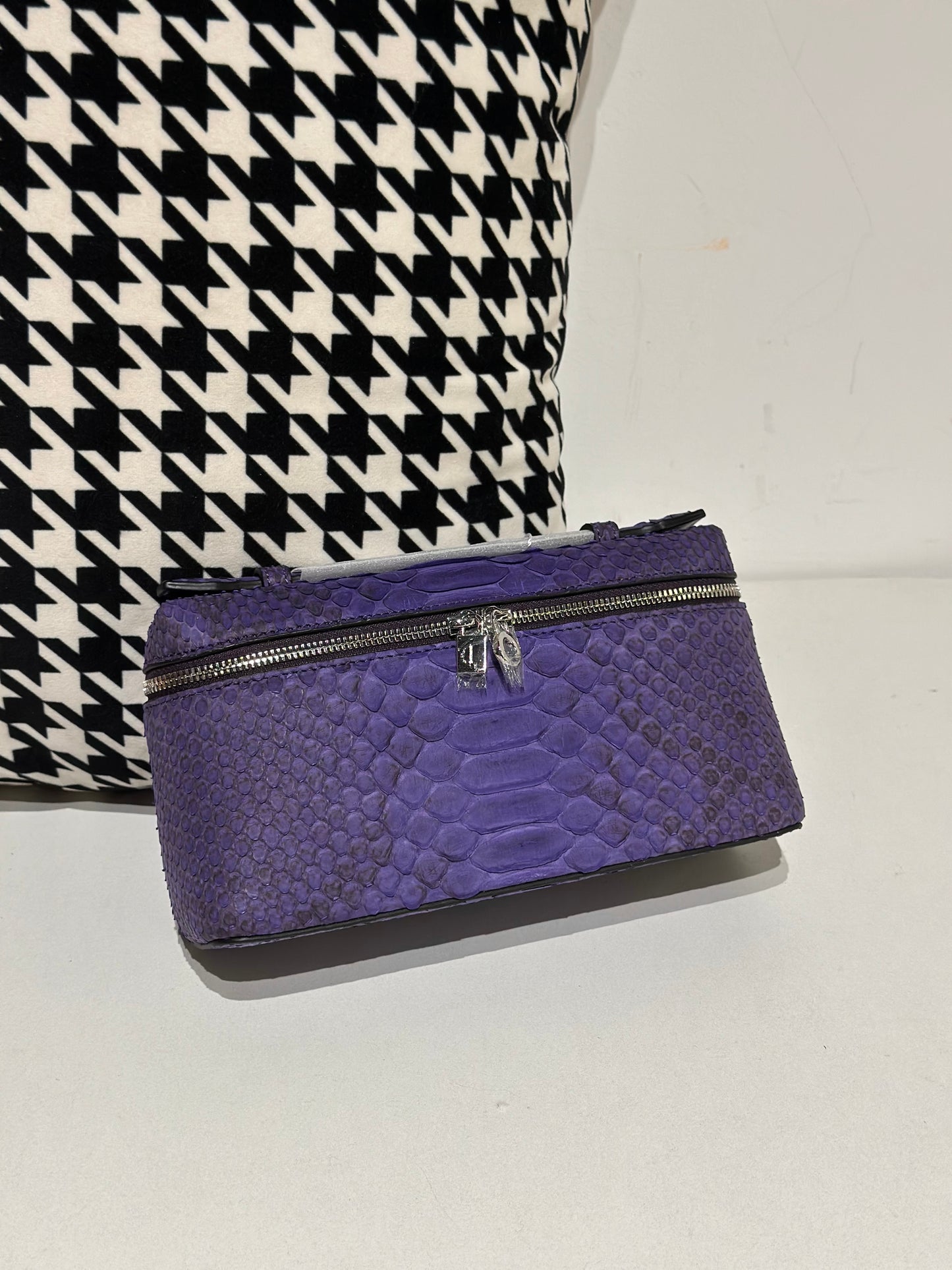 Genuine Python Skin Leather Zipper Cosmetic Handle Bag