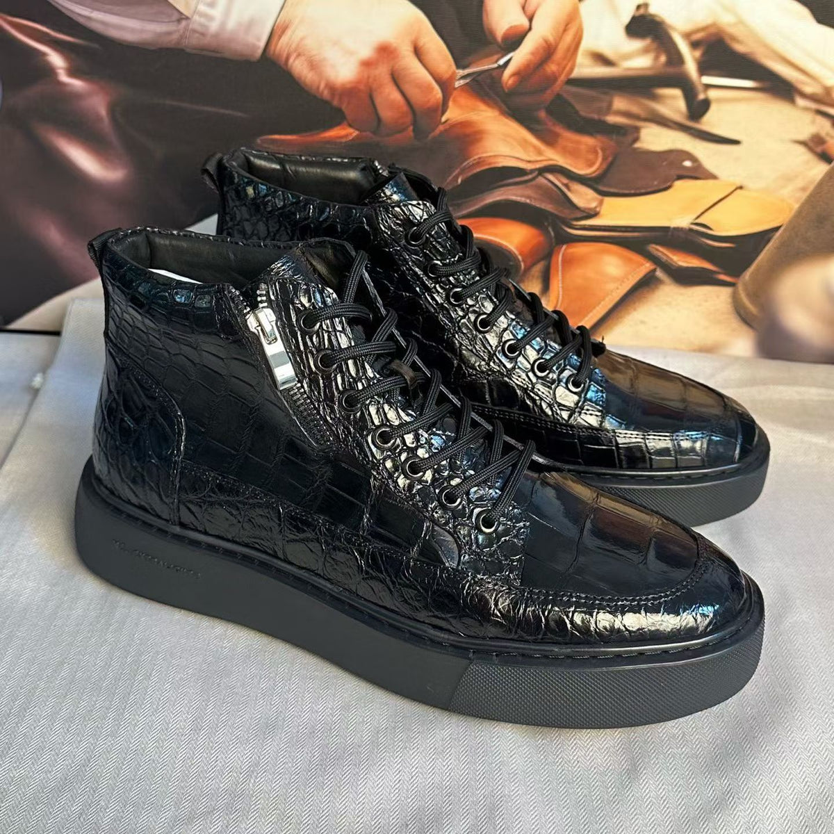 ON SALE , Crocodile Shoes ,Crocodile Leather Classic Unisex 8-Eye Lace Up Short Boots