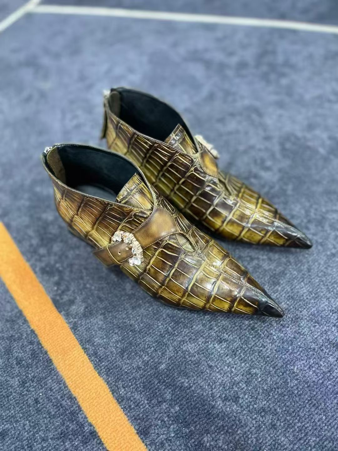 Crocodile Boots ,Women's Full Handmade Genuine Crocodile Leather Vintage Olive Yellow