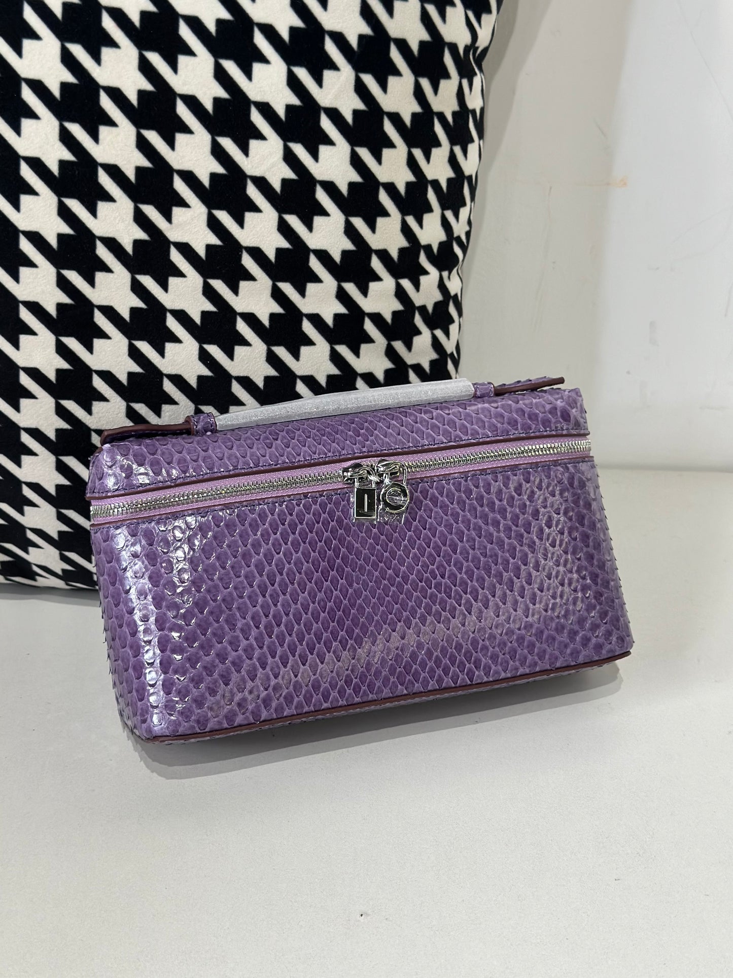 Genuine Python Skin Leather Zipper Cosmetic Handle Bag