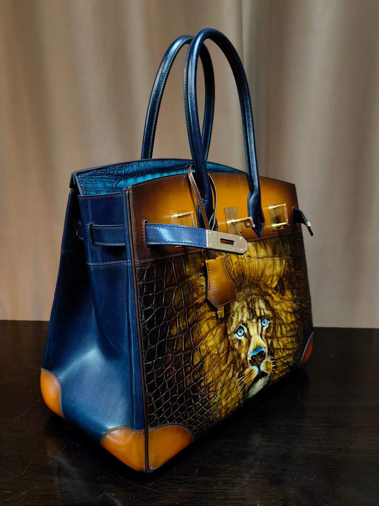 Genuine Crocodile Skin Leather 40cm Oversized Padlock Business Handbags Office Bags Vintage Color