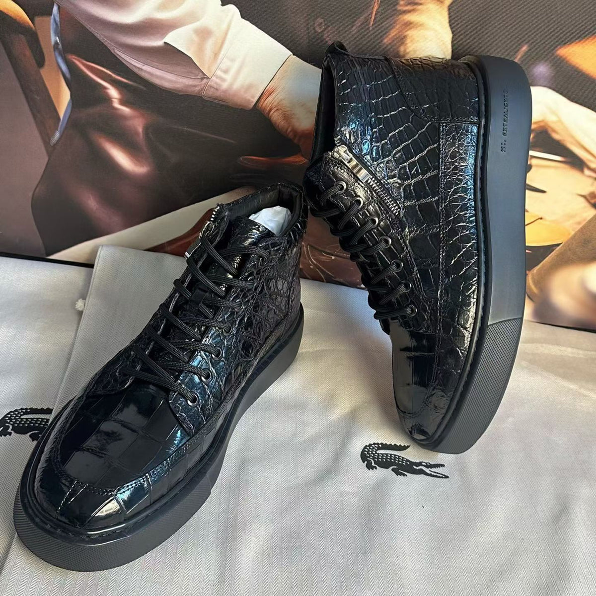 ON SALE , Crocodile Shoes ,Crocodile Leather Classic Unisex 8-Eye Lace Up Short Boots