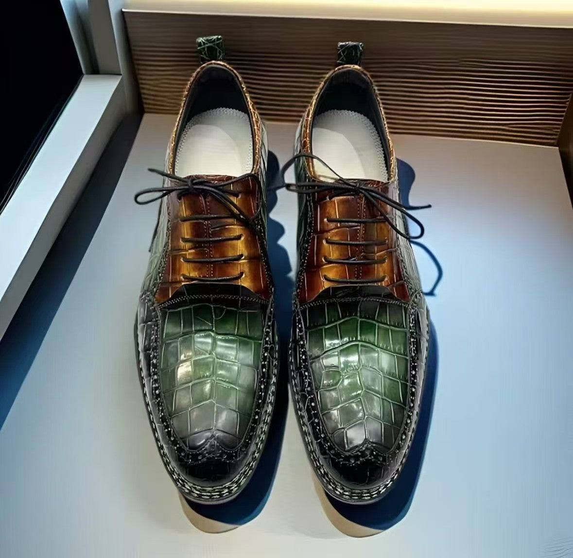 Crocodile Shoes, Men's Vintage Green/ Tan Contrast Norwegian Sewn Lace Up Shoes