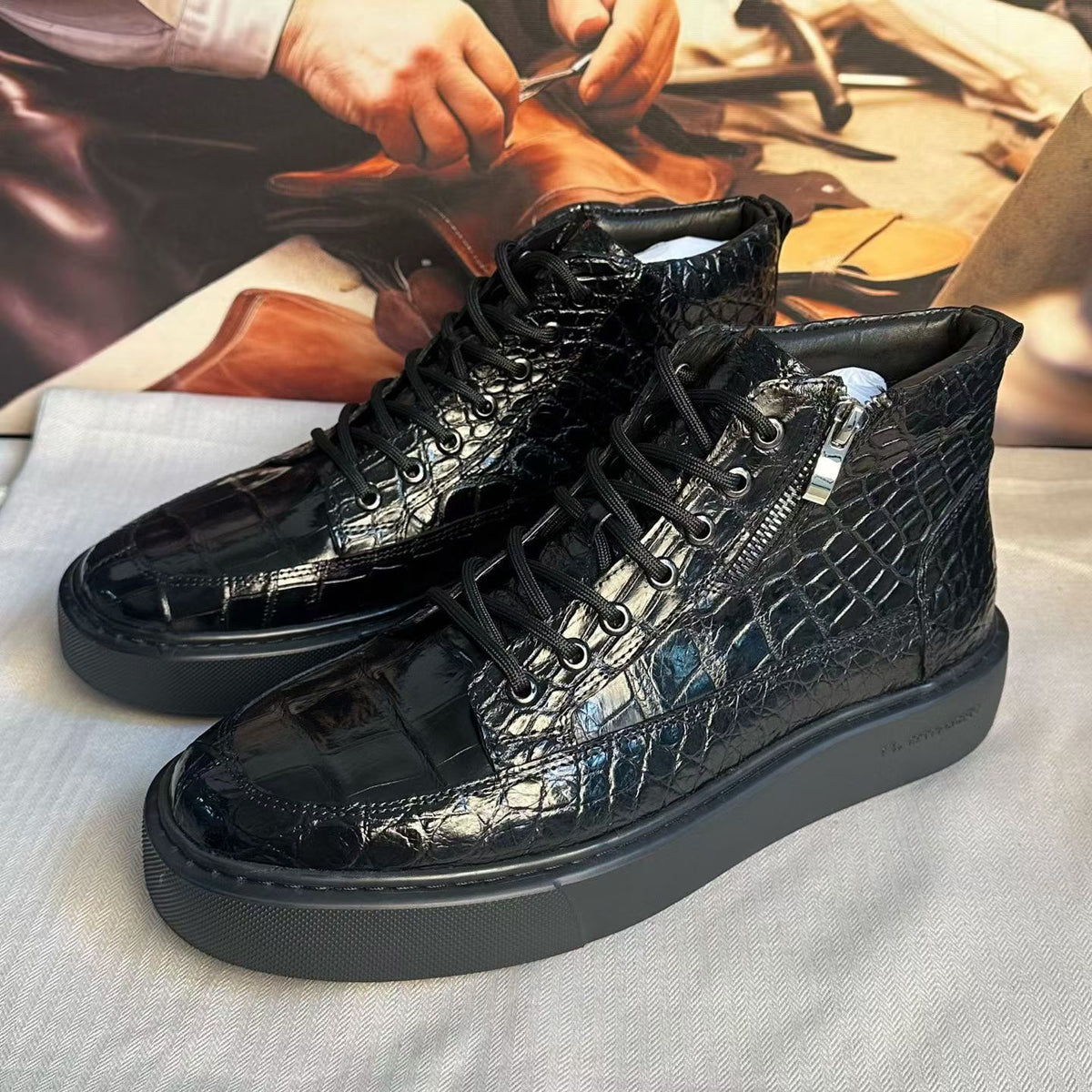 ON SALE , Crocodile Shoes ,Crocodile Leather Classic Unisex 8-Eye Lace Up Short Boots