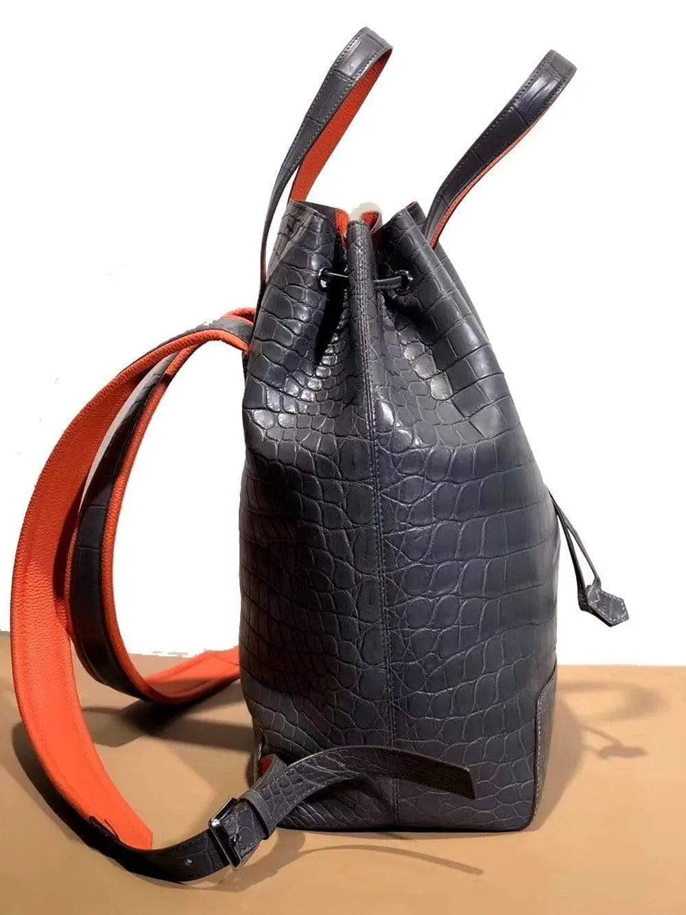 Semi -Shiny Crocodile Leather Large Backpack Knapsacks Grey