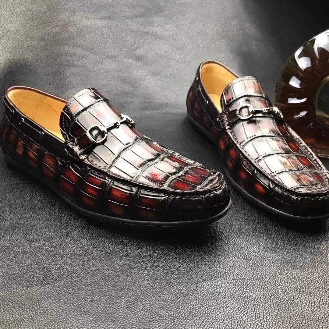 Scarpe di coccodrillo, mocassini casual con nappine e morsetto in vera pelle di coccodrillo