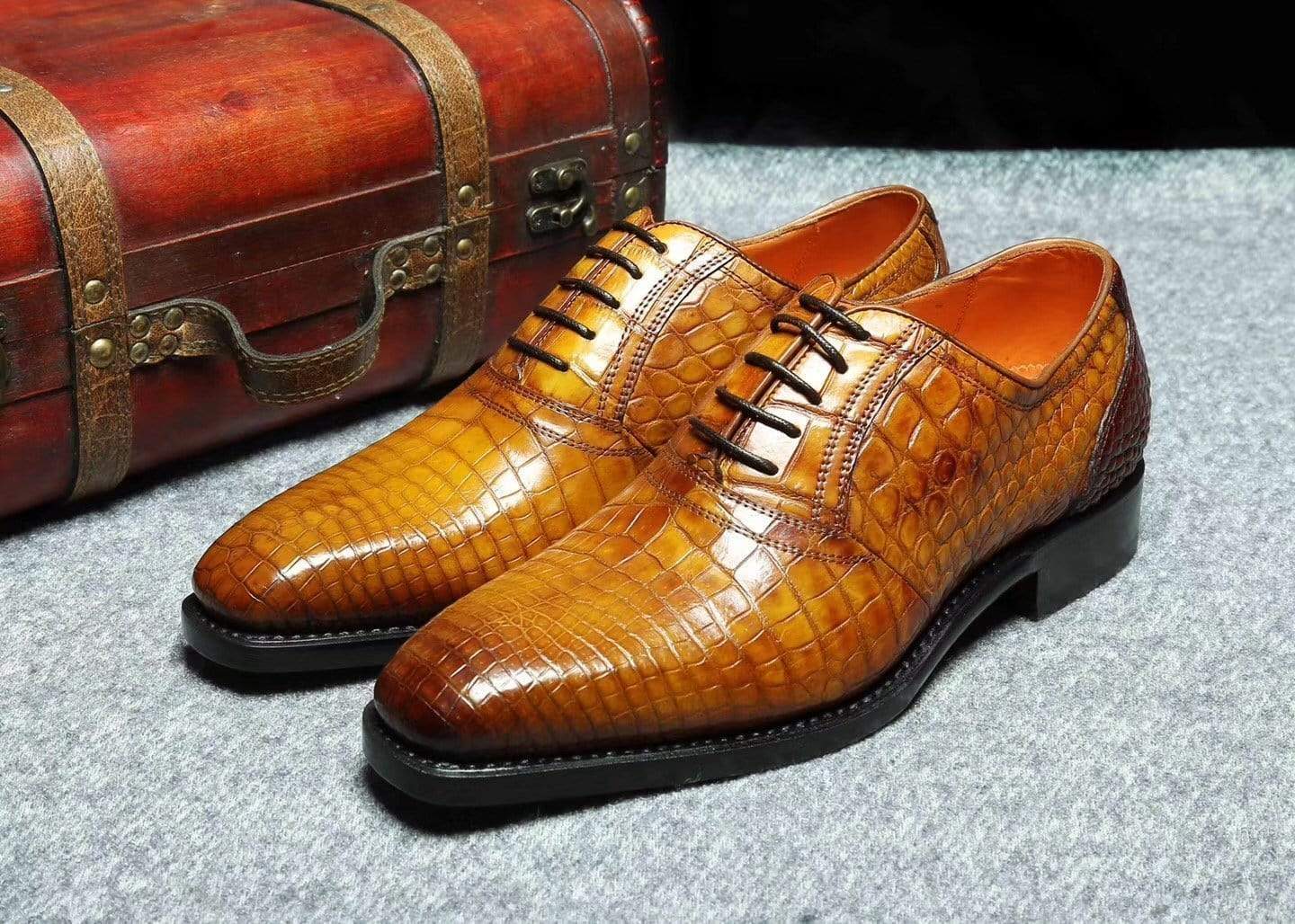 Crocodile Shoes Genuine Crocodile Belly Leather Lace-Up  Shoes  For Men