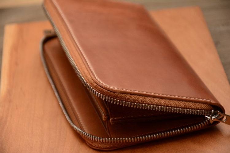 alt
Ví dài cầm tay da Horween Shell Cordovan màu whisky, thủ công nguyên bản