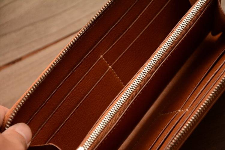 alt
Ví dài cầm tay da Horween Shell Cordovan màu whisky, thủ công nguyên bản