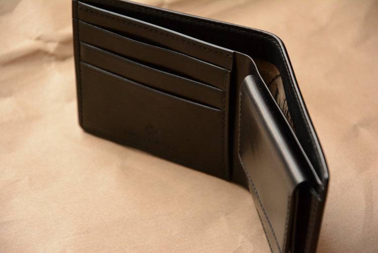 Ví gập đôi ngắn bằng da Shell Cordovan Horween Mỹ thủ công
