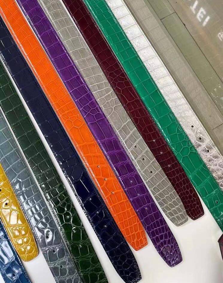Thắt lưng da cá sấu sông Nile bóng loáng cao cấp