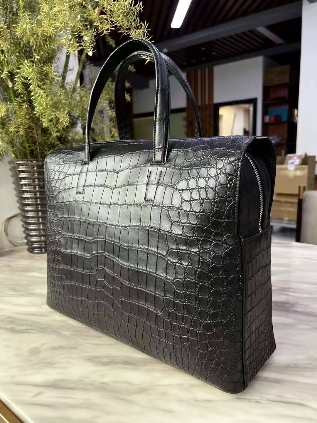 Large Genuine Crocodile Skin Leather Briefcase Business Bag