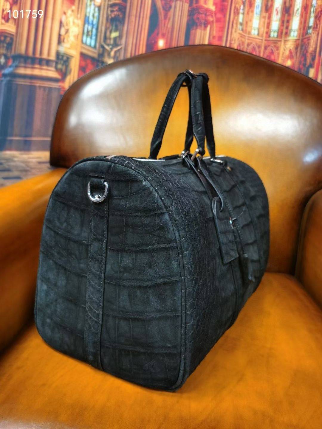 Túi du lịch duffle lớn bằng da nubuck vân cá sấu cho nam