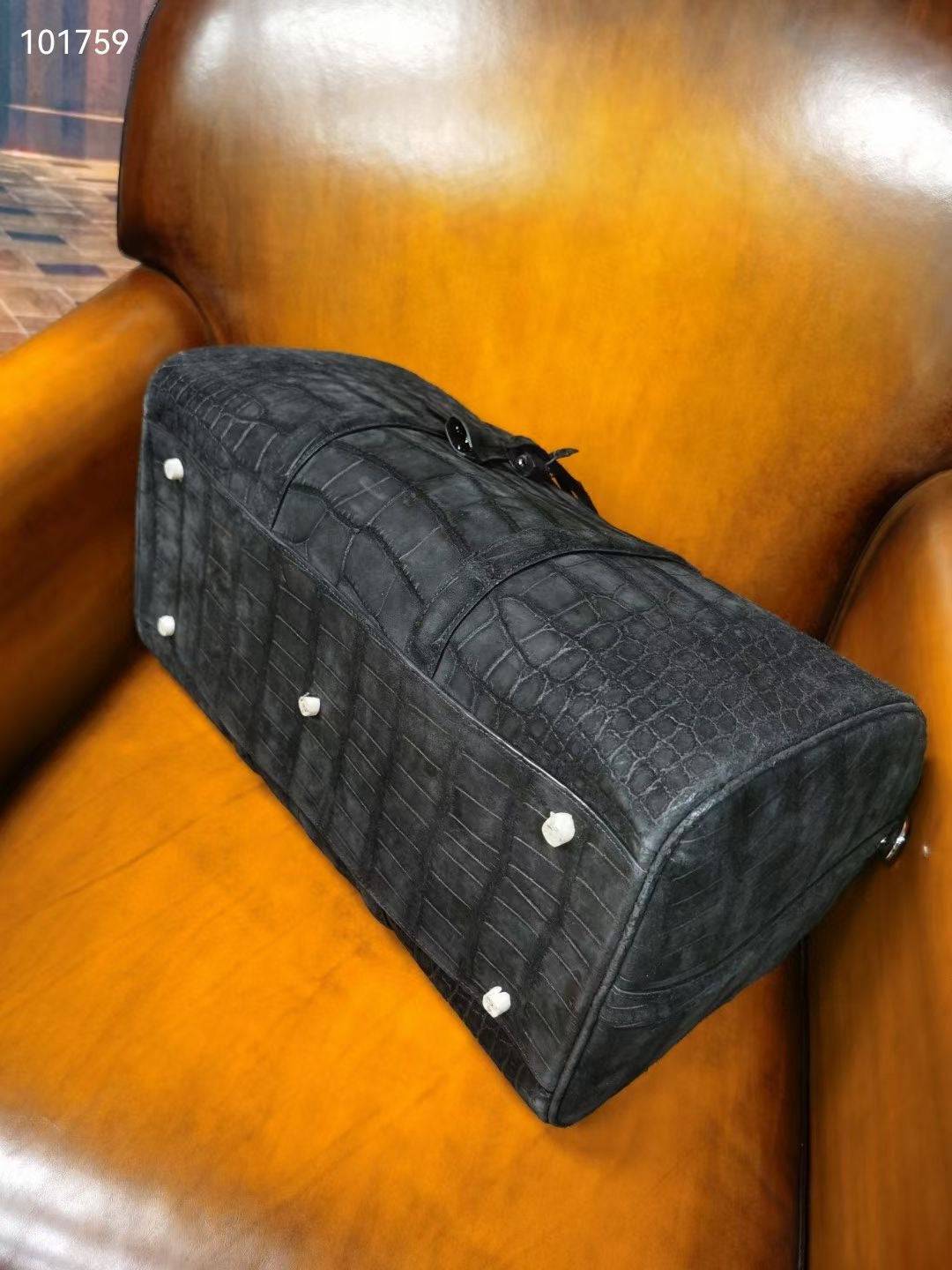 Túi du lịch duffle lớn bằng da nubuck vân cá sấu cho nam