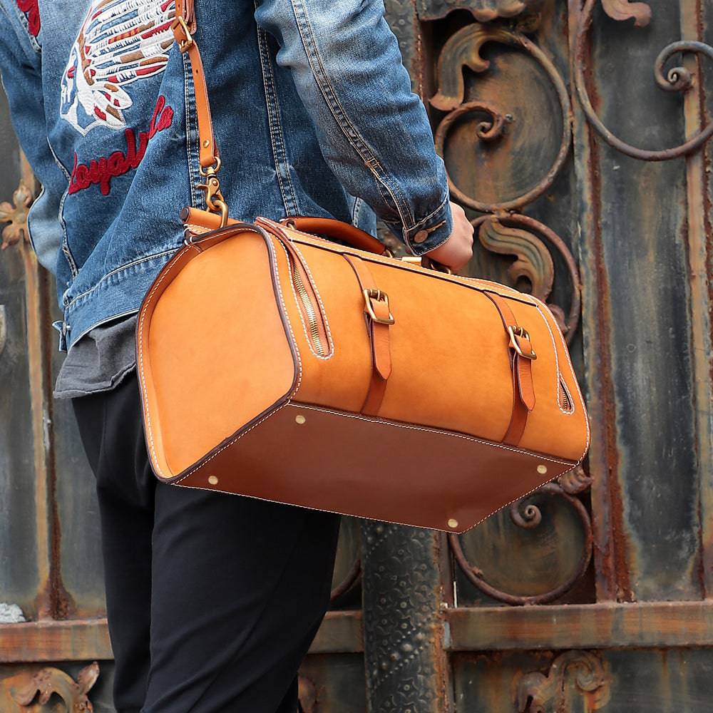 Unisex Vintage Genuine Vegetable- Tanned Leather Medium Weekender Duffle Gym Travel Bag For Men & Women With a Luggage  Sleeve