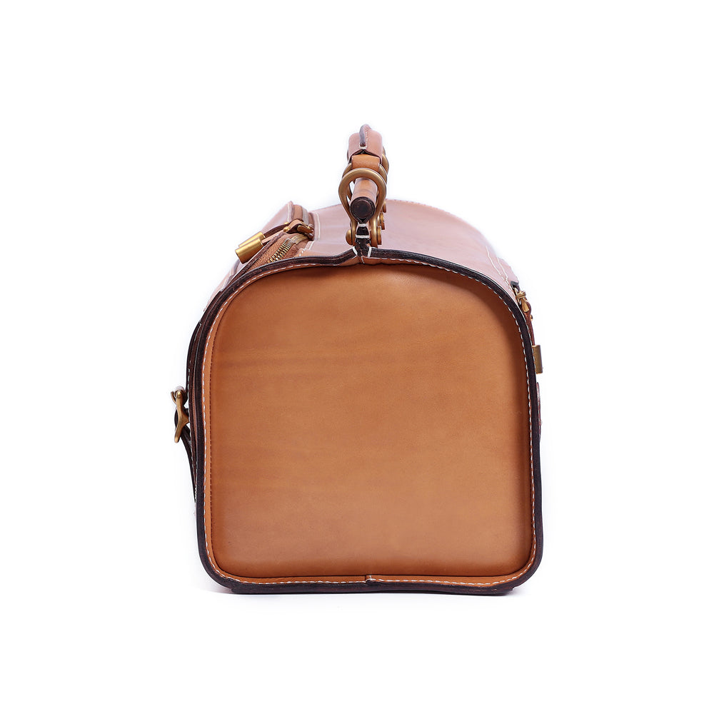Unisex Vintage Genuine Vegetable- Tanned Leather Medium Weekender Duffle Gym Travel Bag For Men & Women With a Luggage  Sleeve