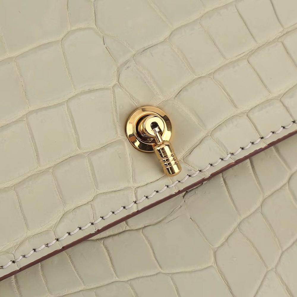 Women's Crocodile Leather  Pouches Chain Pouchette Clutch Bags Cream