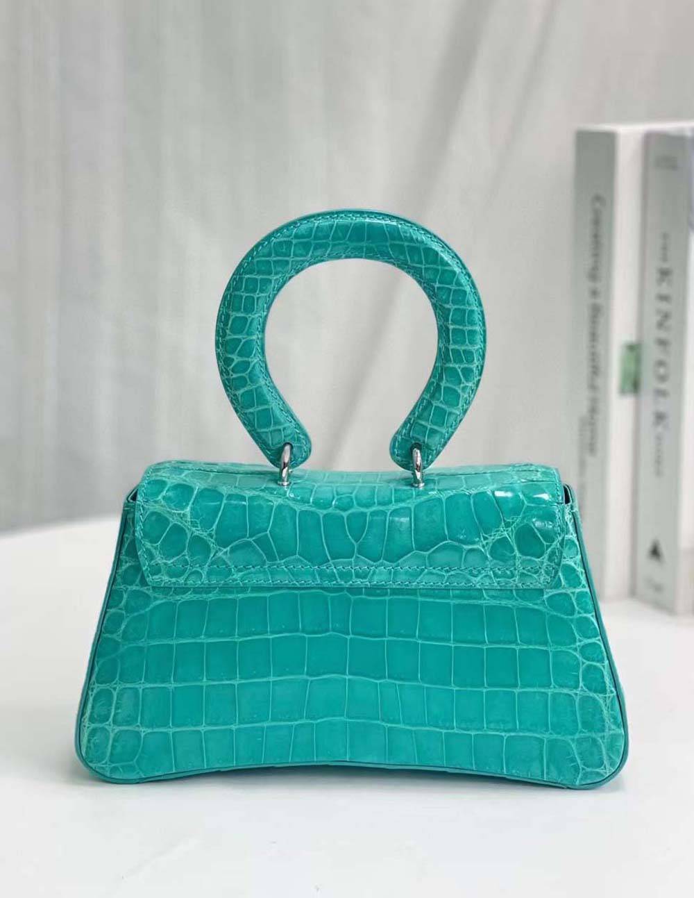 Borsa mini da donna a tracolla con manico rotondo in pelle di coccodrillo lucida