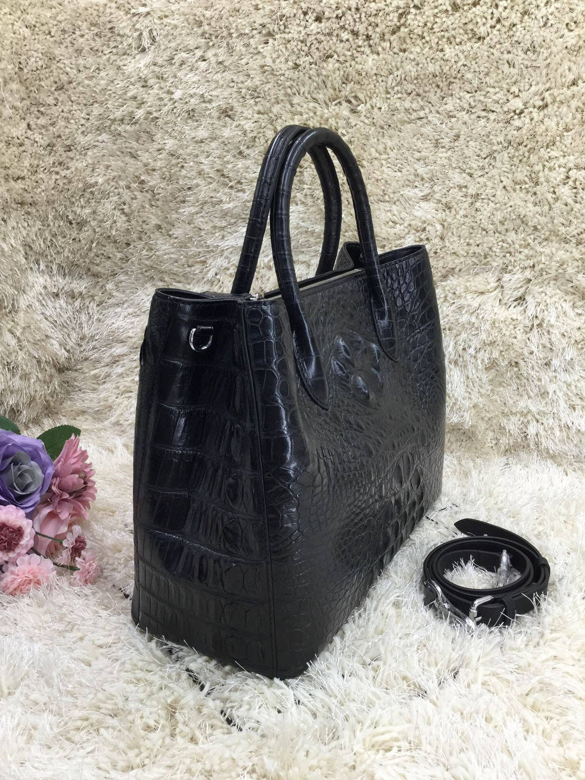 Womens Borsa a tracolla in pelle effetto coccodrillo 30 cm nera