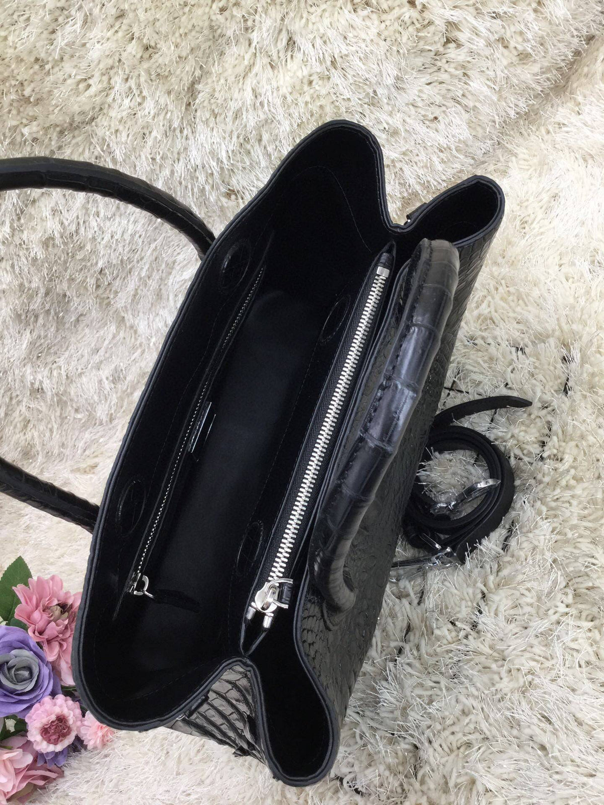 Borsa da donna in pelle effetto coccodrillo, 30 cm, nera