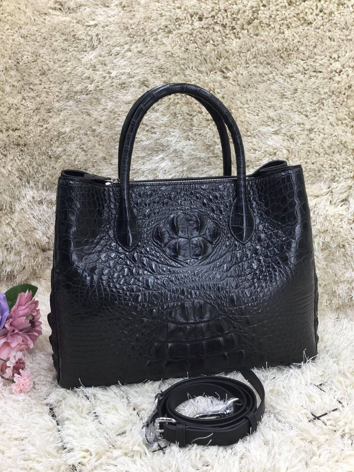 Borsa a tracolla da donna in pelle effetto coccodrillo 30 cm nera