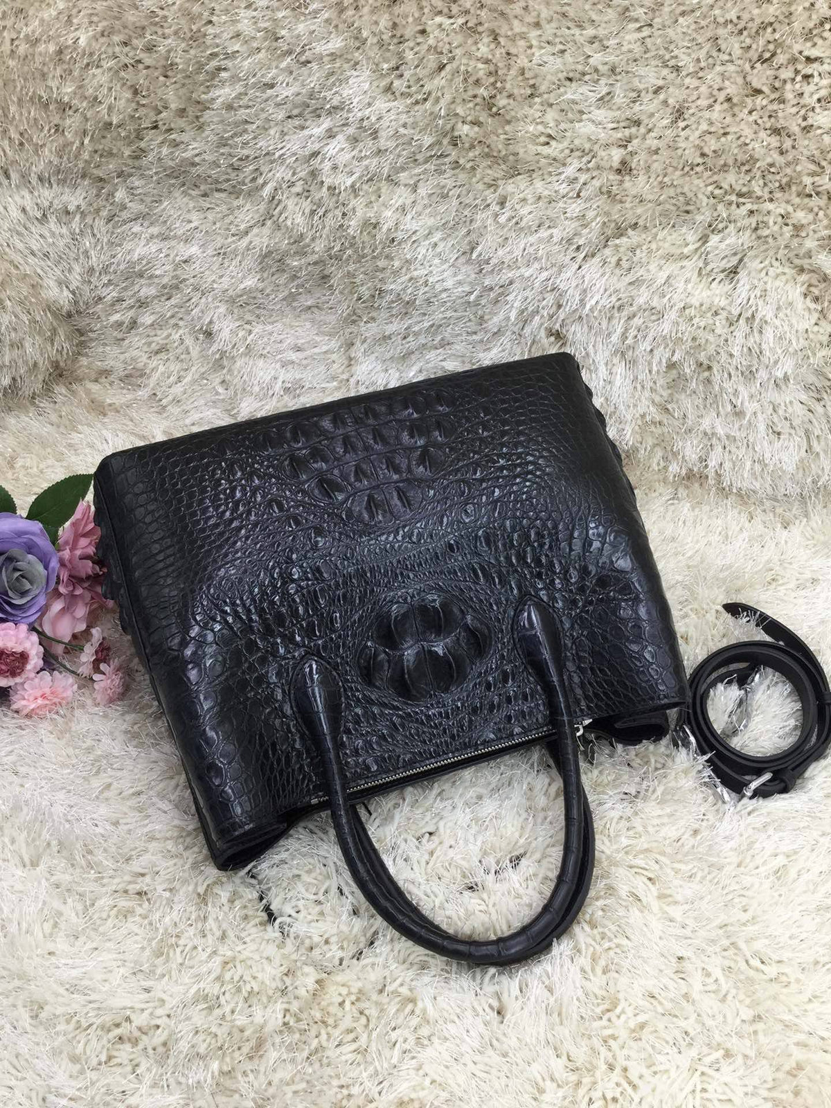 Borsa satchel da donna in pelle di coccodrillo 30 cm nera