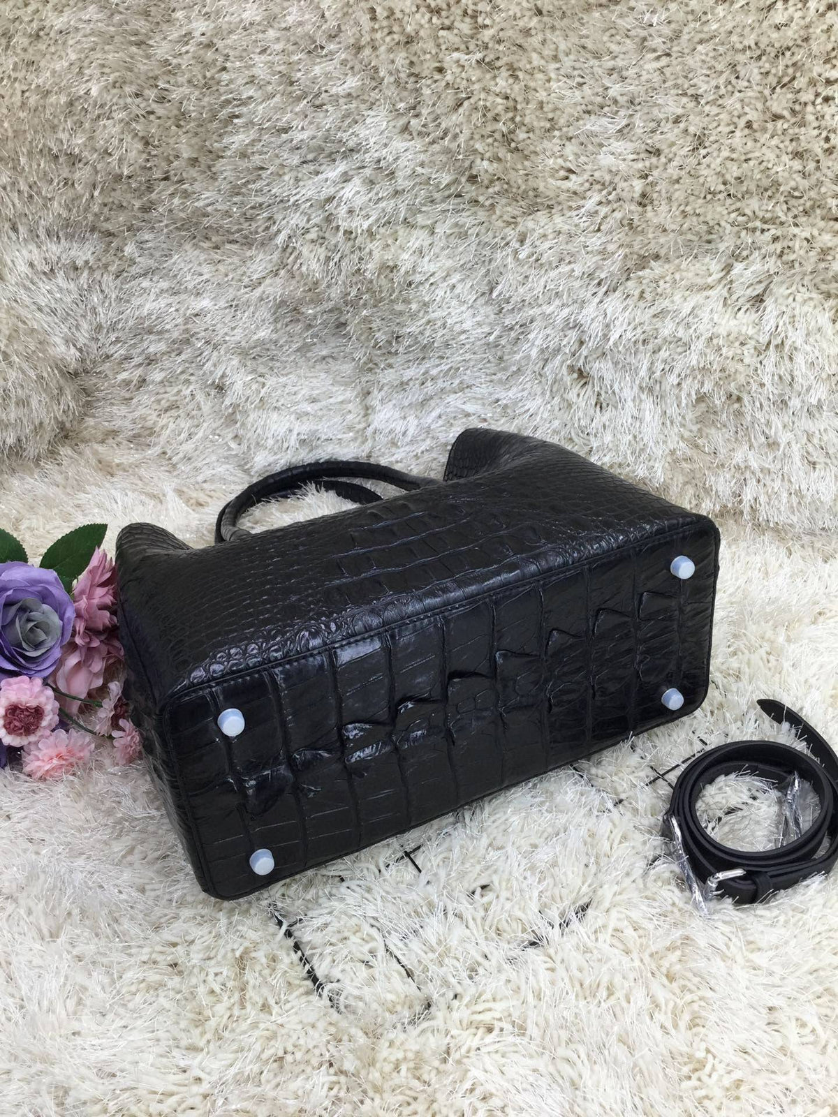 Borsa a tracolla da donna in pelle effetto coccodrillo 30 cm nera